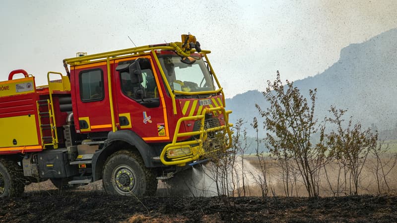 4229df63-ff96-4b17-8fa0-6aa75a08bdfb Un incendie maîtrisé à Monthermé : une mobilisation exceptionnelle