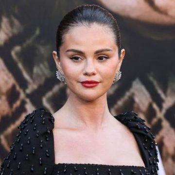 483d7eb0-b815-45e9-b410-b12ed07d0db5 Selena Gomez accusée de fraude à l’investissement