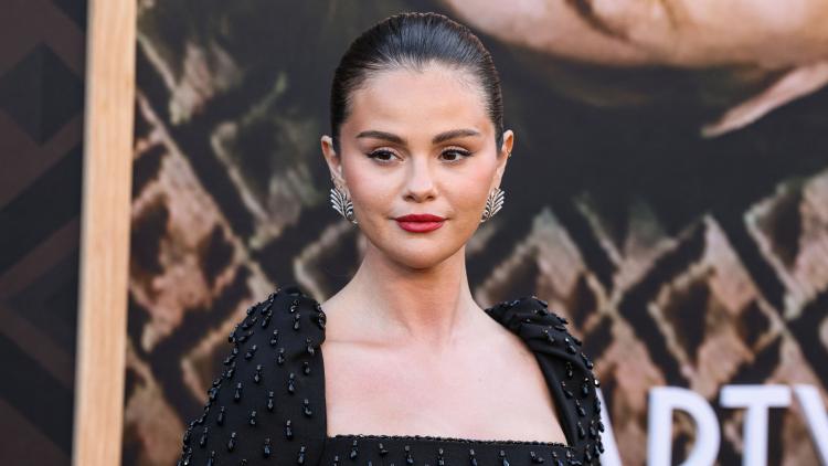483d7eb0-b815-45e9-b410-b12ed07d0db5 Selena Gomez accusée de fraude à l’investissement
