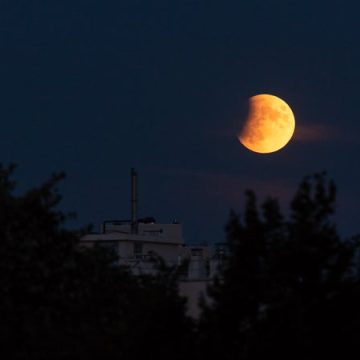 Éclipse Partielle de Lune Visible Depuis la France