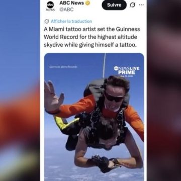 499b1757-9210-43c3-ac34-0308ff58f257 Un Américain établit un record en se tatouant en chute libre