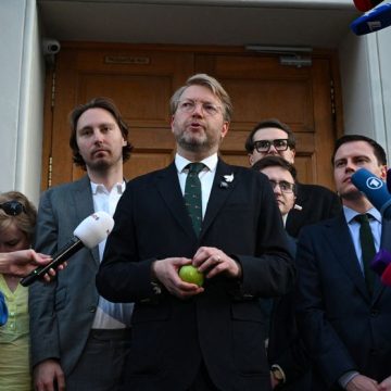 La Cour Suprême Russe Interdit la Participation du Parti Iabloko aux Législatives