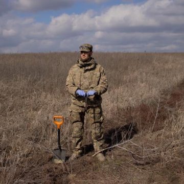 4f11914d-b0b1-4567-8c90-d53904b692a8 Le sacrifice d’Oleksi Ioukov dans la guerre en Ukraine