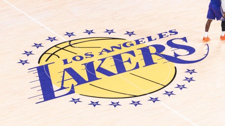 51ec649a-82c0-4718-b902-66dbde081fa1 Changement de Propriétaire des Lakers : Vente Historique