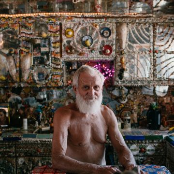Série d'été: l'art brut dans les paysages charentais et vend La France de l’art brut : un regard sur Bernard Dodin