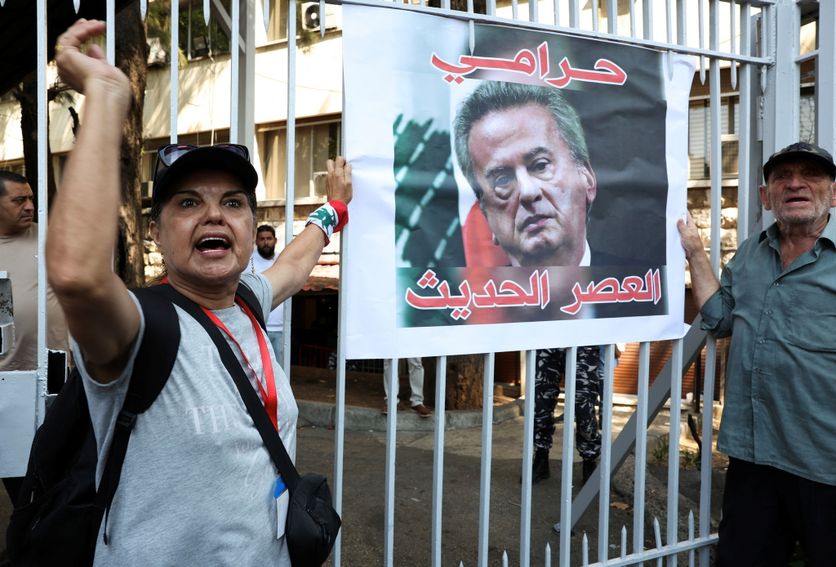 Protest in support of the arrest of former Lebanese central bank chief Riad Salameh Impliqué dans des affaires de corruption, Riad Salamé incarcéré au Liban