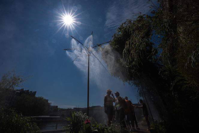 5940593a-a0a3-4e0b-a34a-da8d40c263ff La canicule persiste en France avec des températures élevées