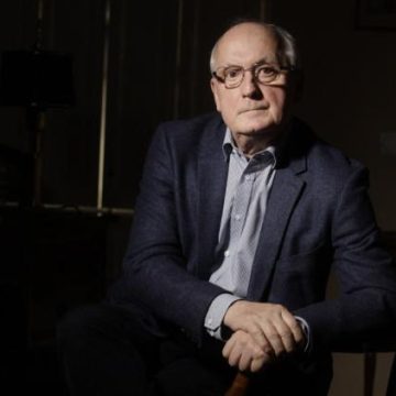 Élection Présidentielle: András Baka en Hongrie
