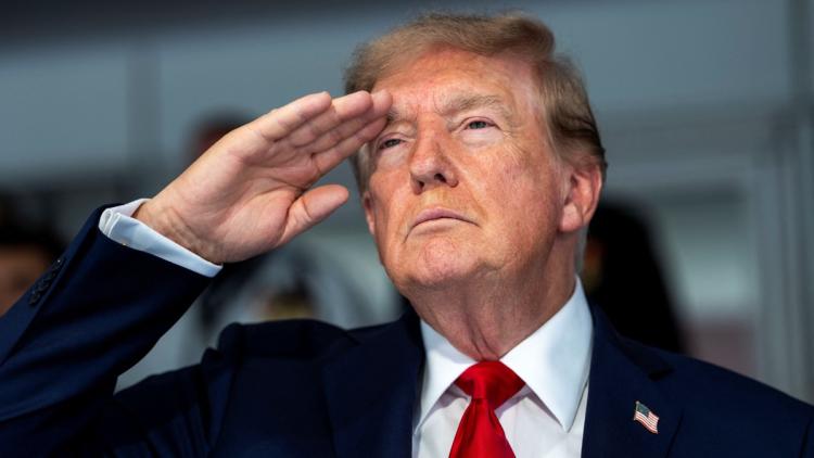 5f93d3d9-81f6-4abd-9d0b-84ca06d42259 Le classement controversé de Donald Trump sur les présidents américains