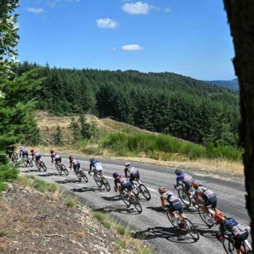 60811740-a51b-4e96-adce-ad1c984a9bbf Le développement du Tour de France Femmes