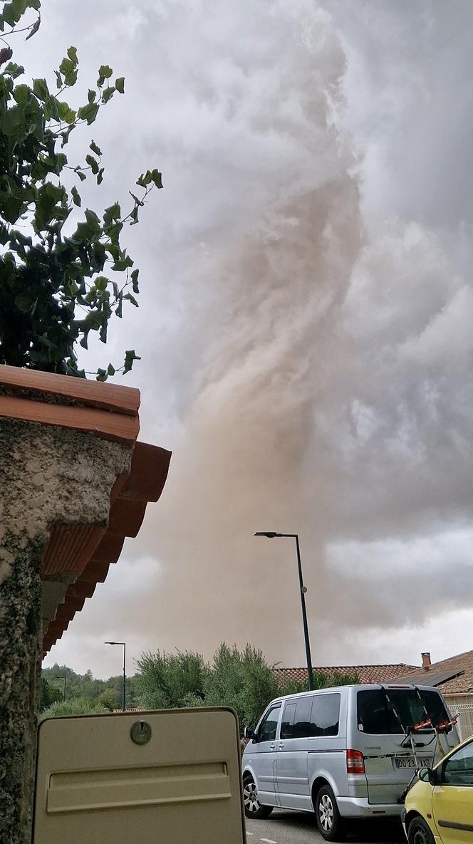 60b75f05-be3e-4b7d-8d04-ad0840e6f9c2 Tornade Dévastatrice en Aude: Bilan et Opérations de Secours