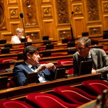 644de555-6494-4950-81ca-7f6e6035e361 Les socialistes demandent une enquête parlementaire sur le piratage de données