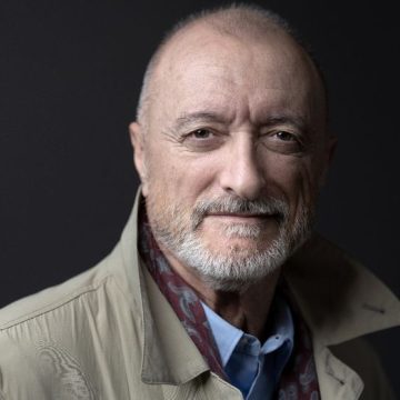 73337e2c-f0ff-49ee-8ca5-4021761c4c0e Arturo Pérez-Reverte et la Guerre d’Espagne à travers « Ligne de feu »