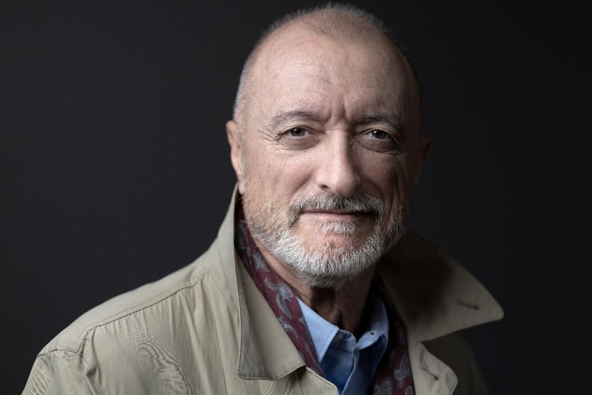 73337e2c-f0ff-49ee-8ca5-4021761c4c0e Arturo Pérez-Reverte et la Guerre d’Espagne à travers « Ligne de feu »