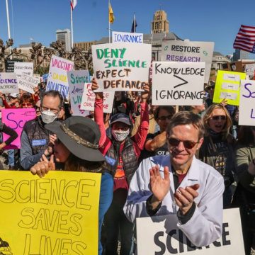 Trump Science Protests Opposition des Scientifiques à la Politique de Donald Trump