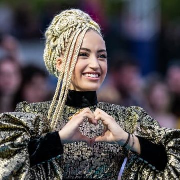 Monroe: Une carrière entre Eurovision et concerts sacrés