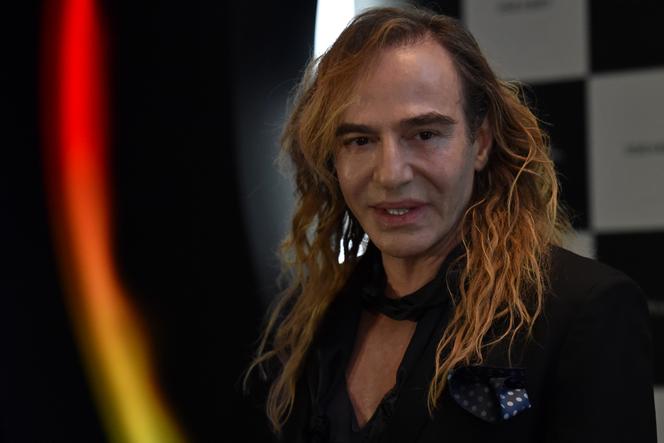 7957812c-7a25-4933-82e1-3818e9e1e601 L’annulation de l’exposition de John Galliano au Met de New York