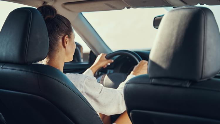 7f0112d5-b71e-4c64-83d4-17243132caa5 Les dangers de se retenir d’uriner en conduisant