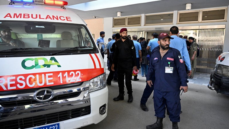 7f4769d1-7000-494b-b007-7a49a015f3c7 Incendie tragique à l’hôpital PIMS d’Islamabad