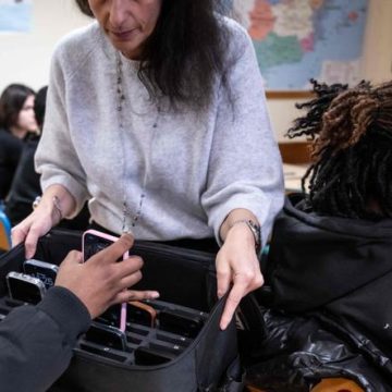 89589e36-6a10-4043-93aa-3ff7ffe1e0ab Une rentrée sous le signe de l’interdiction des téléphones portables au lycée
