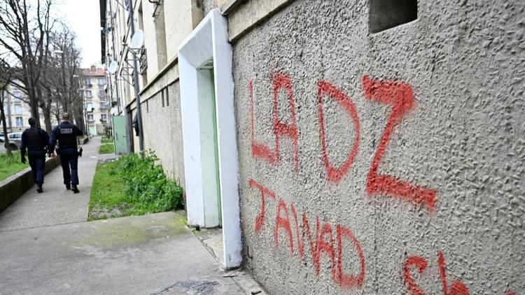 8d71e48a-eb49-4ad9-a15b-49033e8cbc6d Arrestation de membres de la DZ Mafia