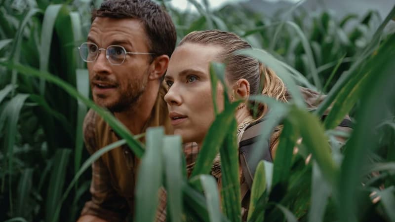 8e12fbca-03de-4465-8020-2000a3957584 Jonathan Bailey et Scarlett Johansson dans « Jurassic World Rebirth »