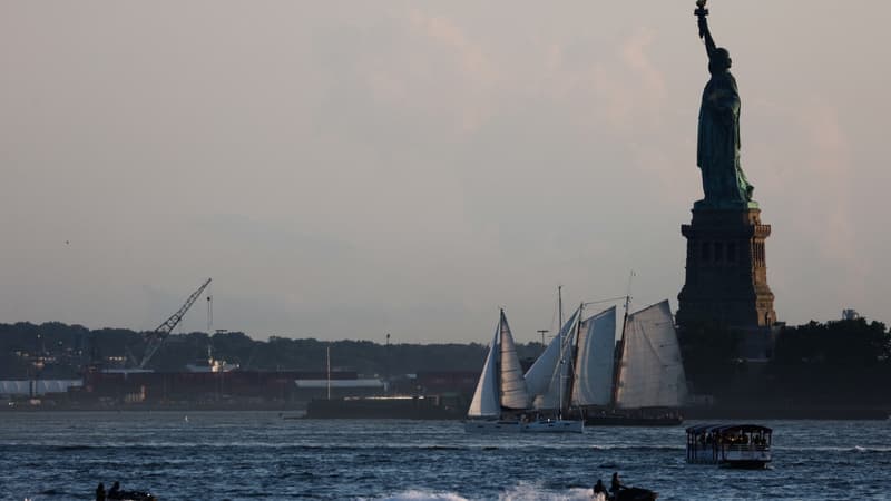 90460f28-7283-404d-b2c1-5beab17b0762 Chavirage tragique d’un navire près de Liberty Island