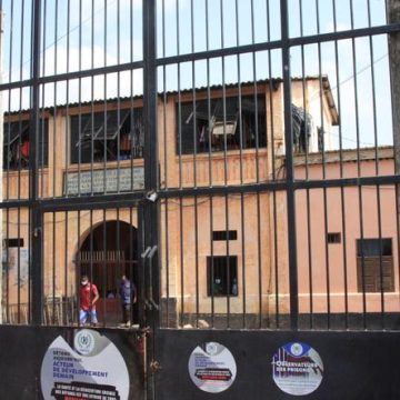 91036b86-1226-4541-92ac-2ffa5a80c823 Arrestation de cinéastes français et contexte politique tendu au Togo