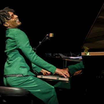 CinemaCon 2026 - Amazon MGM Studios Presentation - Inside Jon Batiste : Trois Albums Réinventant Mozart et Monk
