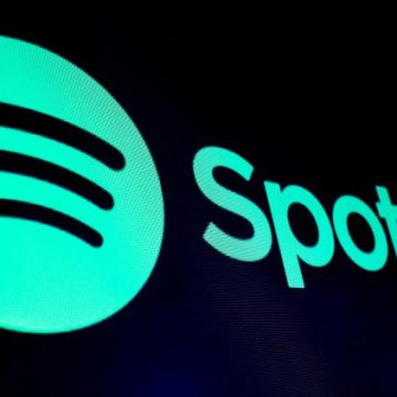 a957292f-fa3e-4c30-834e-4f37500d2abc Spotify introduit le badge « AI Persona » pour identifier les contenus générés par l’IA