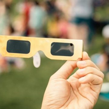 Le devenir des lunettes spéciales après l&rsquo;éclipse solaire