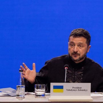 c6dd9ddb-698c-4508-9c4d-911df8b6e8d7 L’Ukraine face à des défis de défense et des soutiens internationaux