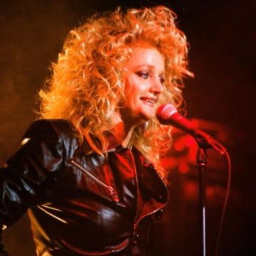 ce3949ac-394b-48d1-b9a8-d931a8d55795 Hommage et Impact de Bonnie Tyler