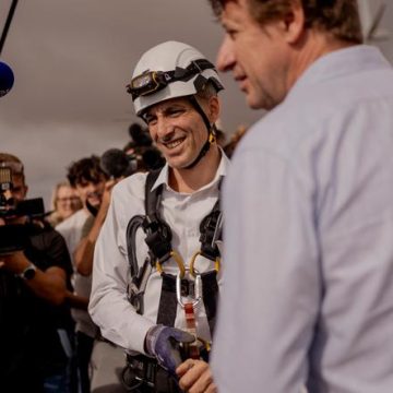Les Objectifs Écologiques de Raphaël Glucksmann et Yannick Jadot pour 2027