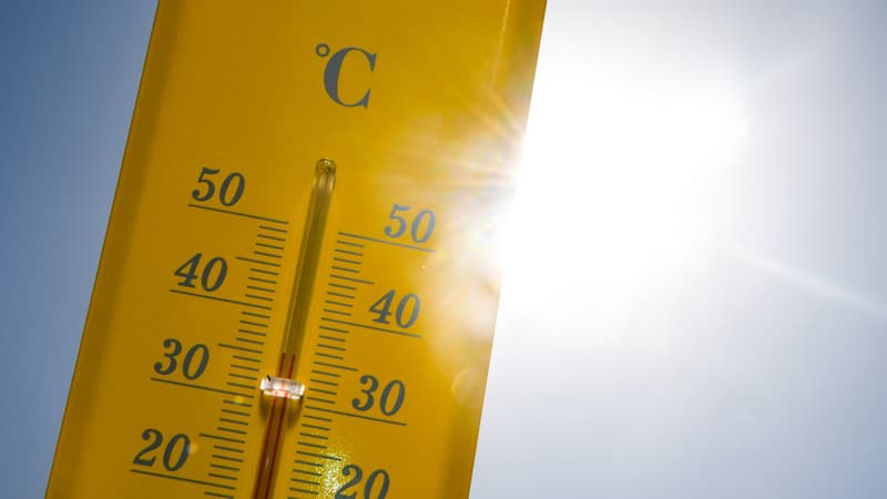 FRANCE-WEATHER-CLIAMTE Vigilance orange canicule en France pour plusieurs départements