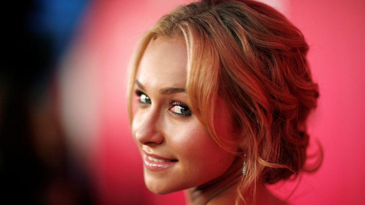 d5ca862e-a7f6-439e-830d-709ec41e53b0 Décès de Hayden Panettiere : Enquête en cours