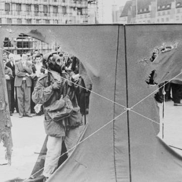 Gustav Metzger et l&rsquo;art autodestructif