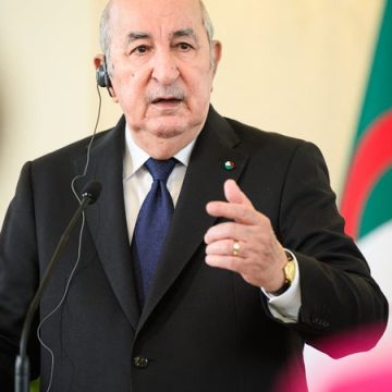 dd2d959d-3870-4a35-abc0-c22e48f7c390 Le président algérien annonce la restauration de la peine de mort pour les pyromanes