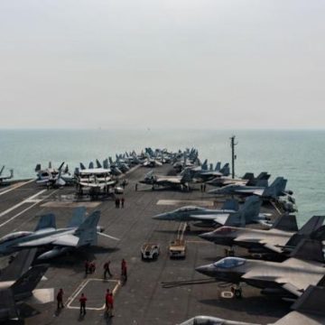 L&rsquo;USS George Washington Remplace le Porte-avions Abraham Lincoln au Moyen-Orient