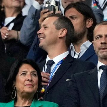 Kevin Lamour licencié par la FIFA après un désaccord avec Infantino