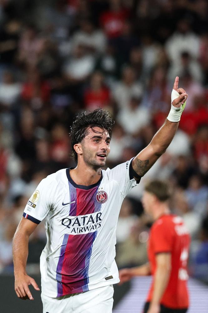 f00acfbb-8ebf-4c9a-bffd-60fbe70a1b85 Le PSG sauve le match nul contre Rennes lors de la première journée de Ligue 1