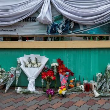 f73b33ad-6e07-4e44-a97f-69d89b343dec Fusillade tragique en Thaïlande