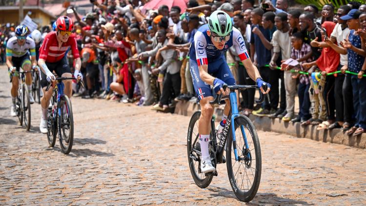 fbbc21b0-c42c-42af-bef4-46a85aae6ab1 Paul Seixas à la tête de l’équipe de France pour les Championnats du monde de cyclisme
