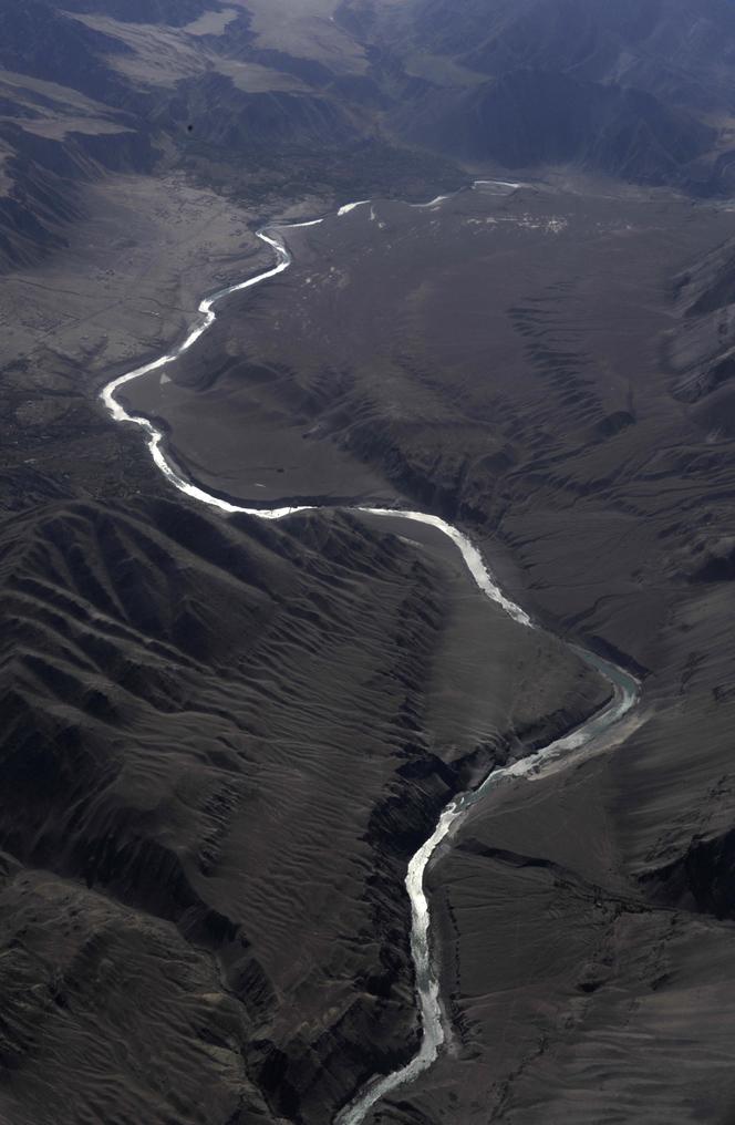 fcdf551e-fb23-4820-99d3-b2ae1c7d509f Conflit entre l’Inde et le Pakistan sur le partage des eaux de l’Indus: tensions et décisions arbitrales