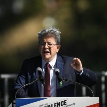 ff11ef30-14b2-4872-8a11-62e6fb44aa8a Mélenchon promet des réformes fiscales pour redresser l’économie