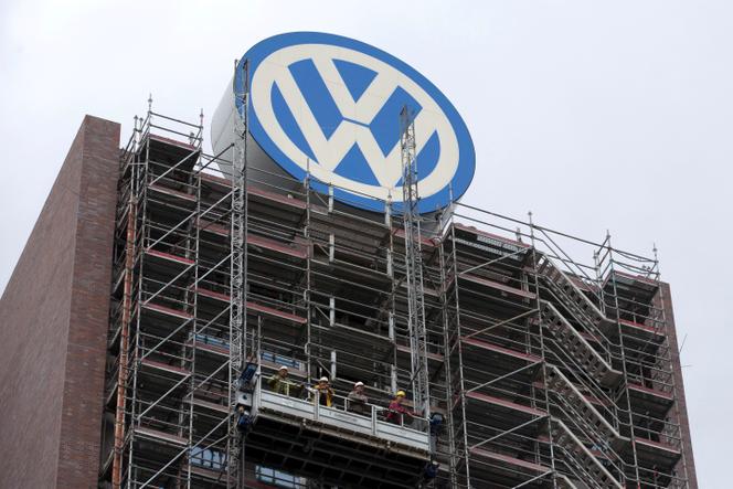 0263f2fb-179d-4ee7-bce7-6934a4379171 Volkswagen prévoit une restructuration massive de son personnel