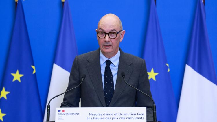 036d1701-a9d8-487d-8487-8362513068cc Lutte contre la hausse des prix du carburant : mesures gouvernementales