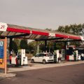 La dépendance à la voiture dans l&rsquo;Yonne : un défi quotidien