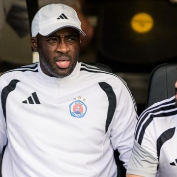 158b7540-ee15-4ff9-84e1-6d5007bd7e43 Yaya Touré, premier entraîneur africain en Ligue des champions