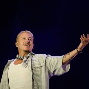 17f7cedf-1595-4a0a-91dc-ae6ceab24f78 Macklemore exprime son soutien à la Palestine lors de sa tournée avec Ed Sheeran